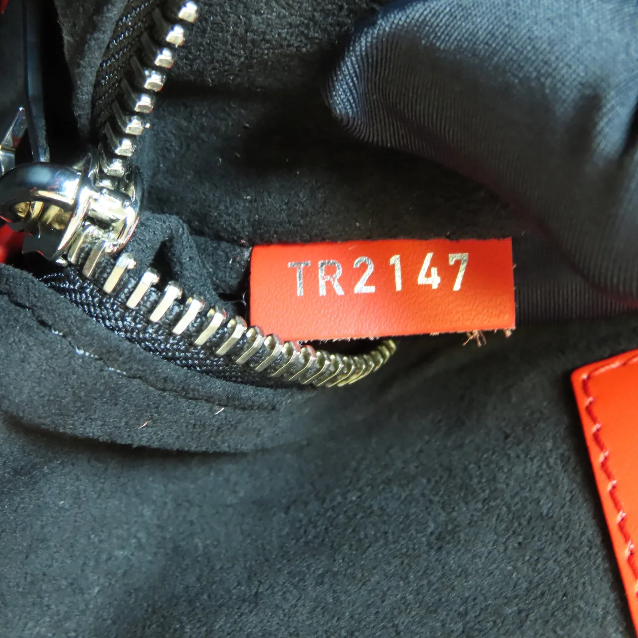 LOUIS VUITTON Christopher M53414 背包 牛皮 紅色 / Red 牛皮 中古品A - 縮圖 19