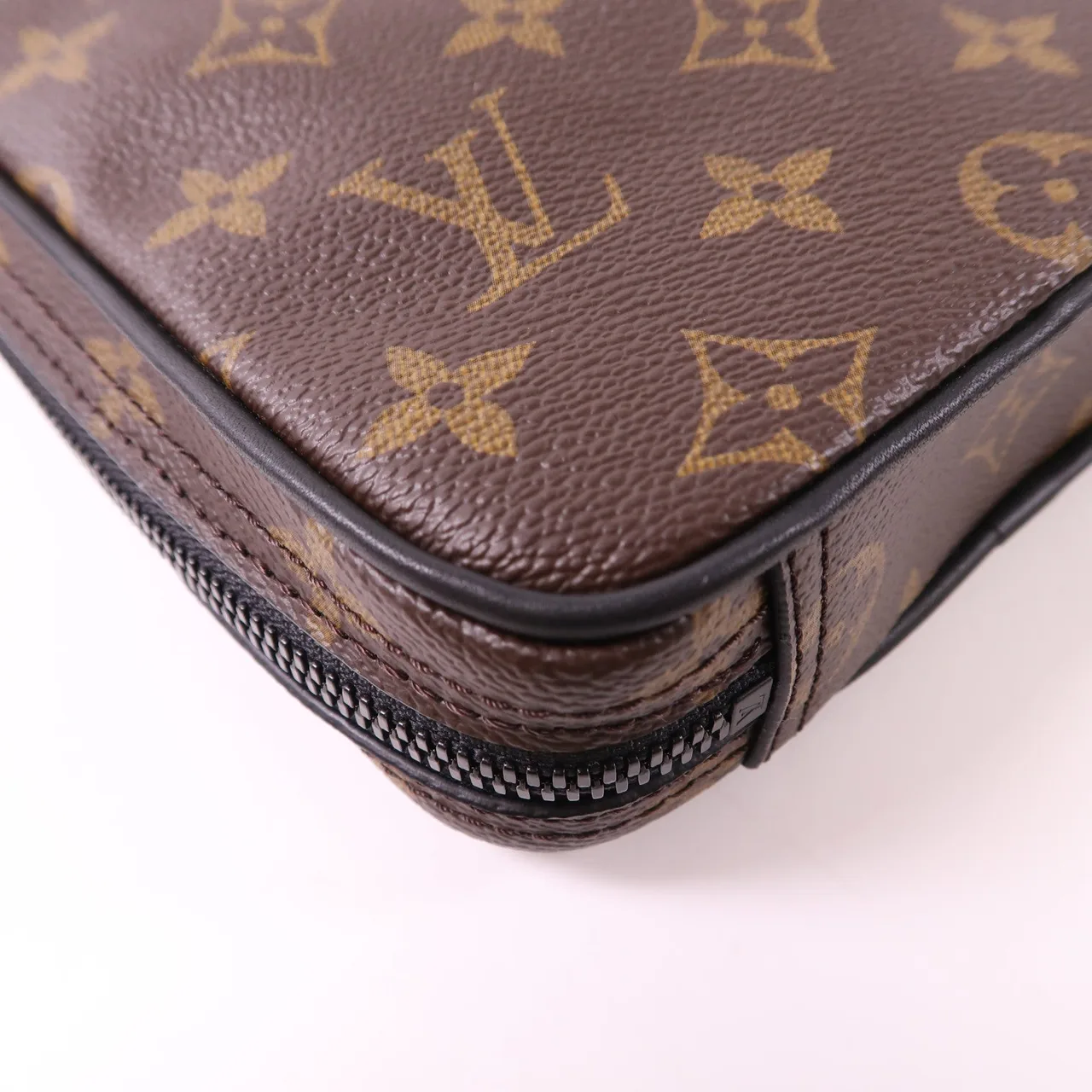 LOUIS VUITTON Utility M44428 肩背包 塗層帆布 棕色 / Brown 塗層帆布 新品同様 - 縮圖 12