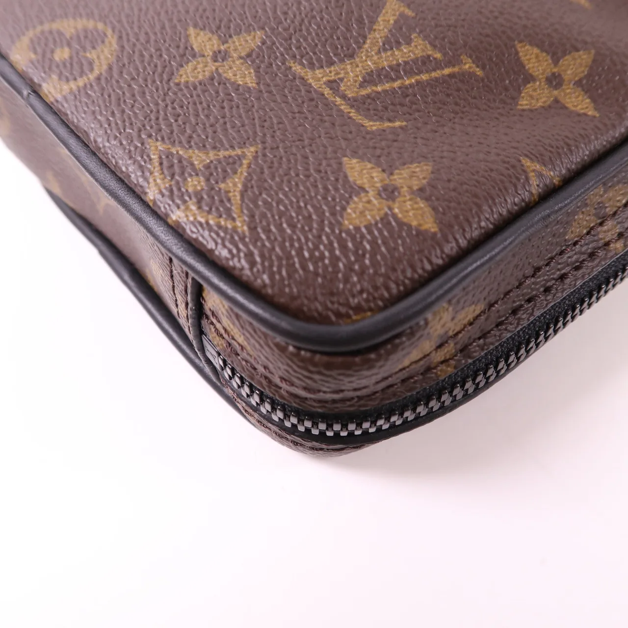 LOUIS VUITTON Utility M44428 肩背包 塗層帆布 棕色 / Brown 塗層帆布 新品同様 - 縮圖 13