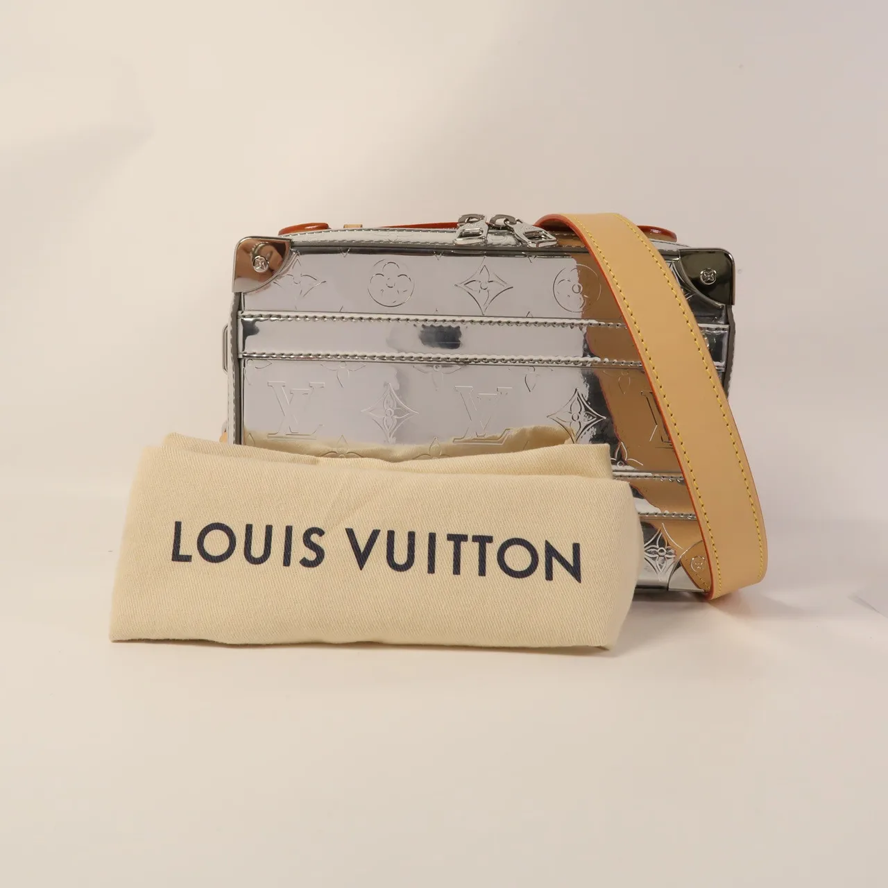 LOUIS VUITTON Soft Trunk M45885 兩用包 x PVC 銀色 / Silver x PVC 中古品A - 縮圖 9