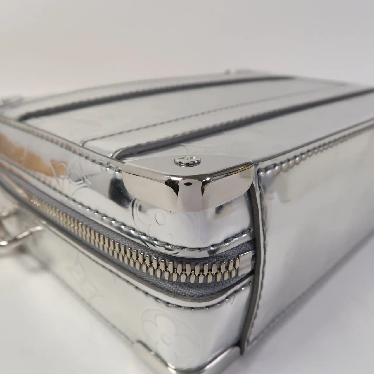 LOUIS VUITTON Soft Trunk M45885 兩用包 x PVC 銀色 / Silver x PVC 中古品A - 縮圖 10