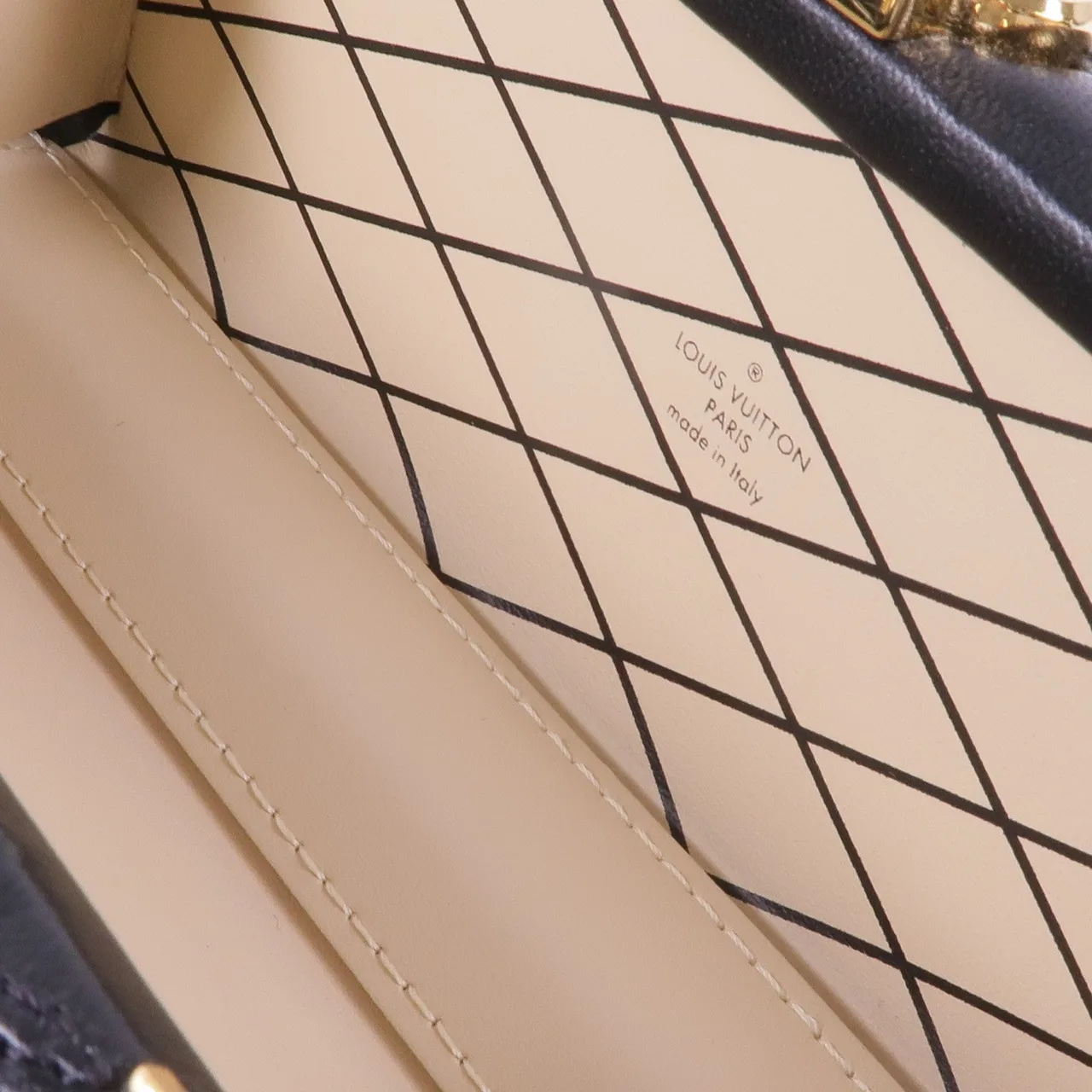 LOUIS VUITTON Vanity M23575 肩背包 羊皮 黑色 / Black 羊皮 中古品A - 縮圖 11