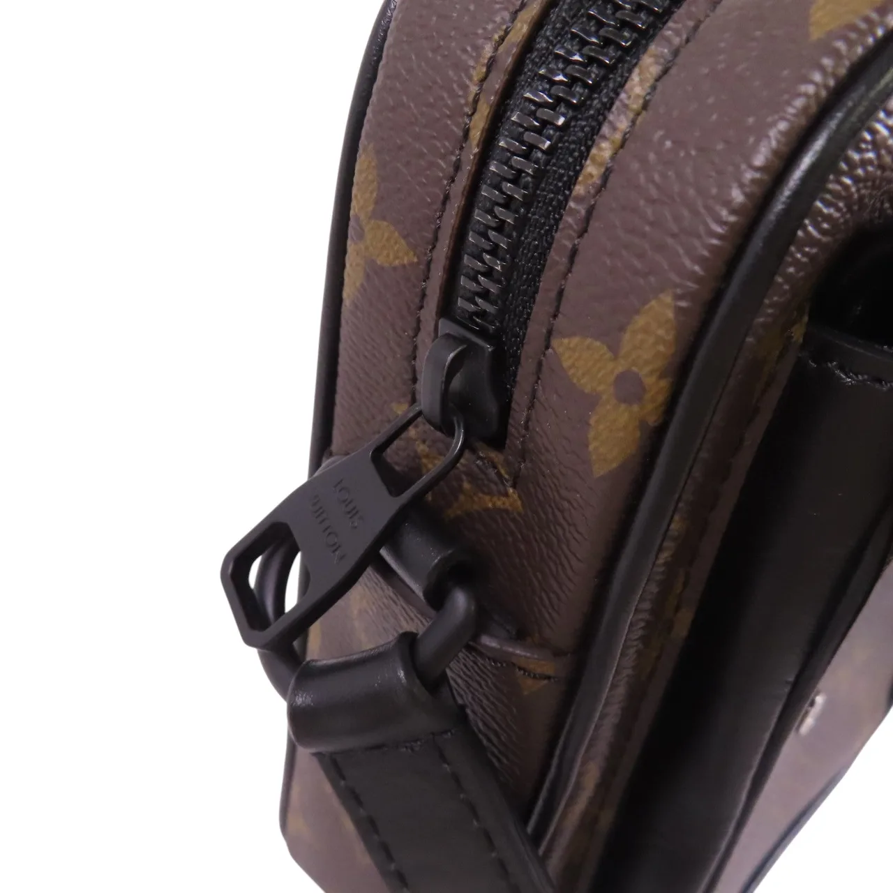 LOUIS VUITTON Christopher M69404 肩背包 塗層帆布 棕色 / 黑色 / Brown 塗層帆布 中古品A - 縮圖 9