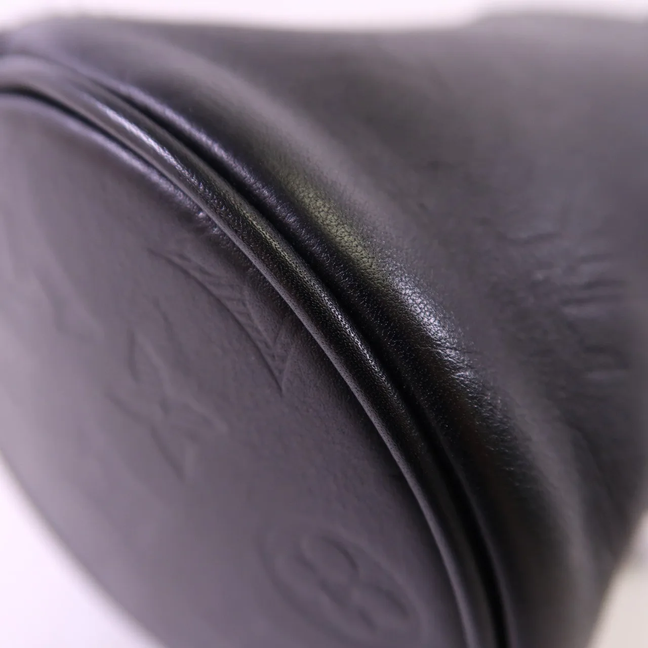 LOUIS VUITTON M44628 肩背包 牛皮 黑色 / Black 牛皮 中古品A - 縮圖 12