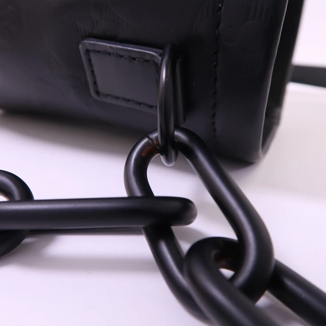 LOUIS VUITTON M44628 肩背包 牛皮 黑色 / Black 牛皮 中古品A - 縮圖 14