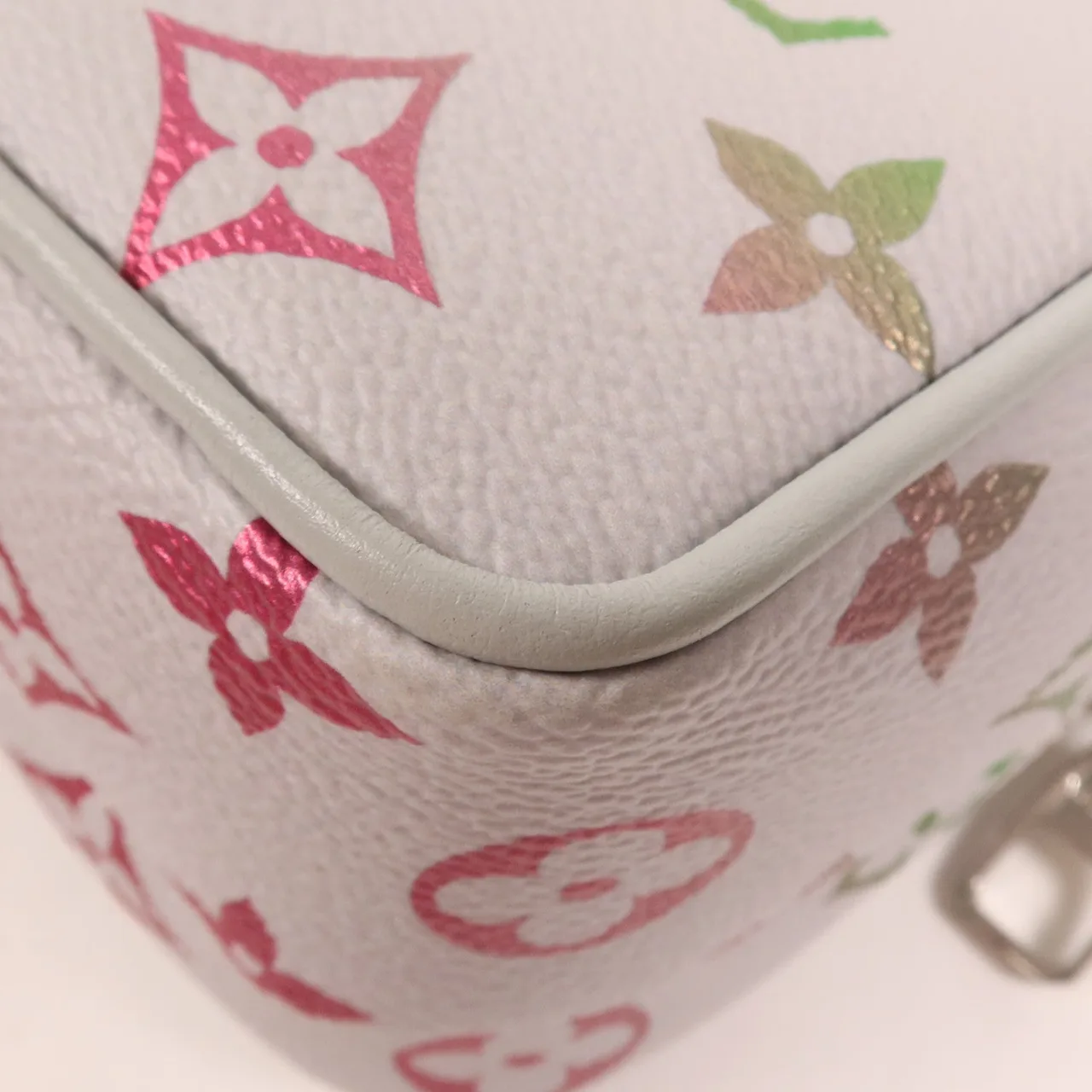 LOUIS VUITTON Nile M13897 兩用包 塗層帆布 灰色 / 多種顏色 / Gray 塗層帆布 中古品A - 縮圖 10