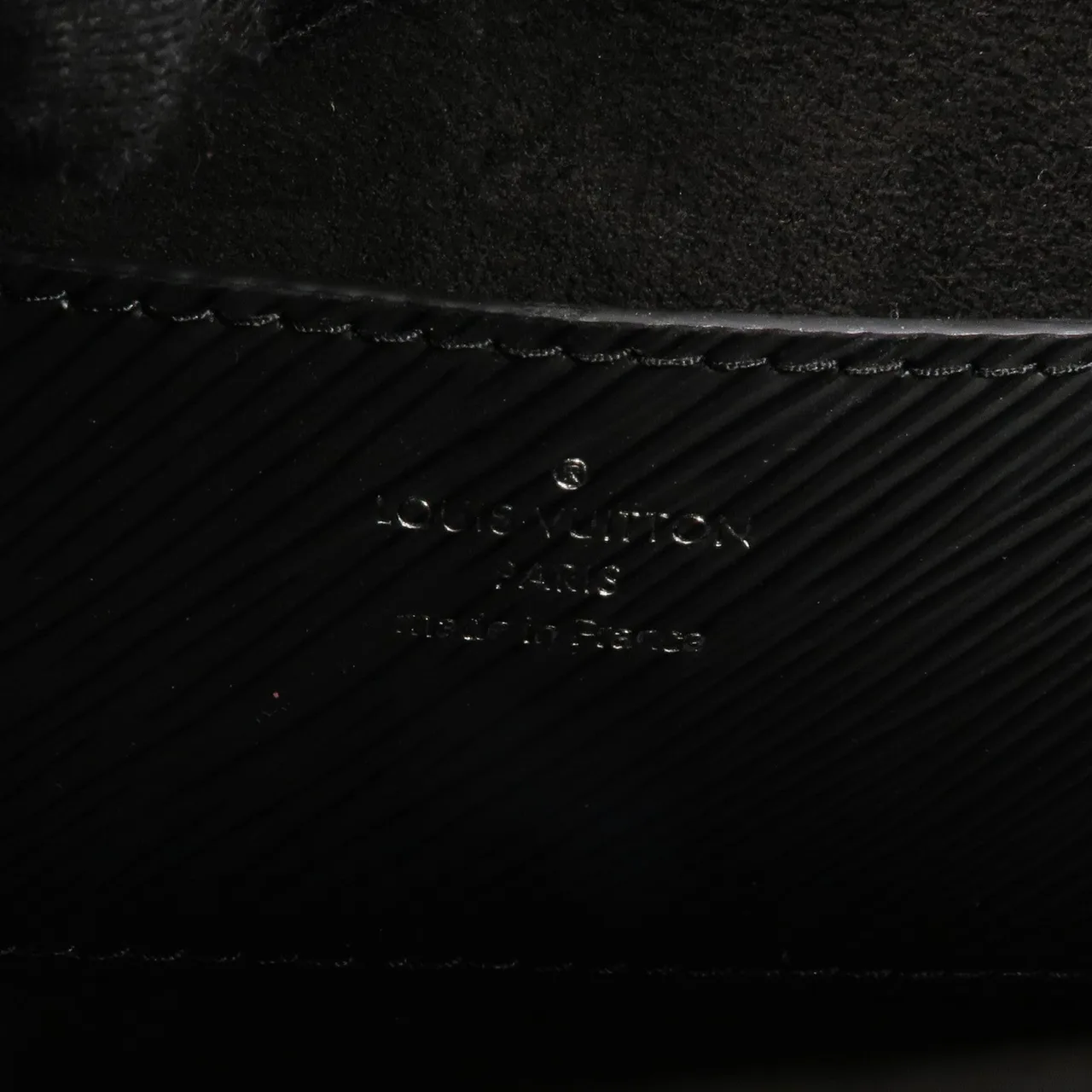 LOUIS VUITTON Twist M21110 Shoulder Bag Calfskin 黑色 Calfskin Rank B - Thumbnail 13