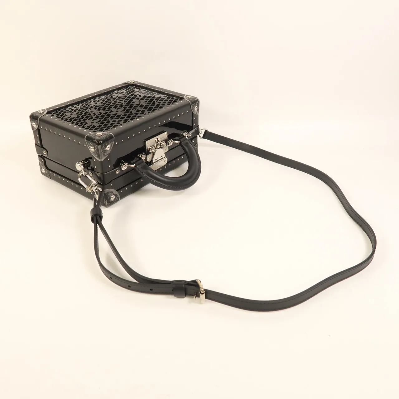 LOUIS VUITTON M20333 2-Way Bag Calfskin 黑色 / Black Calfskin Like New - Thumbnail 7