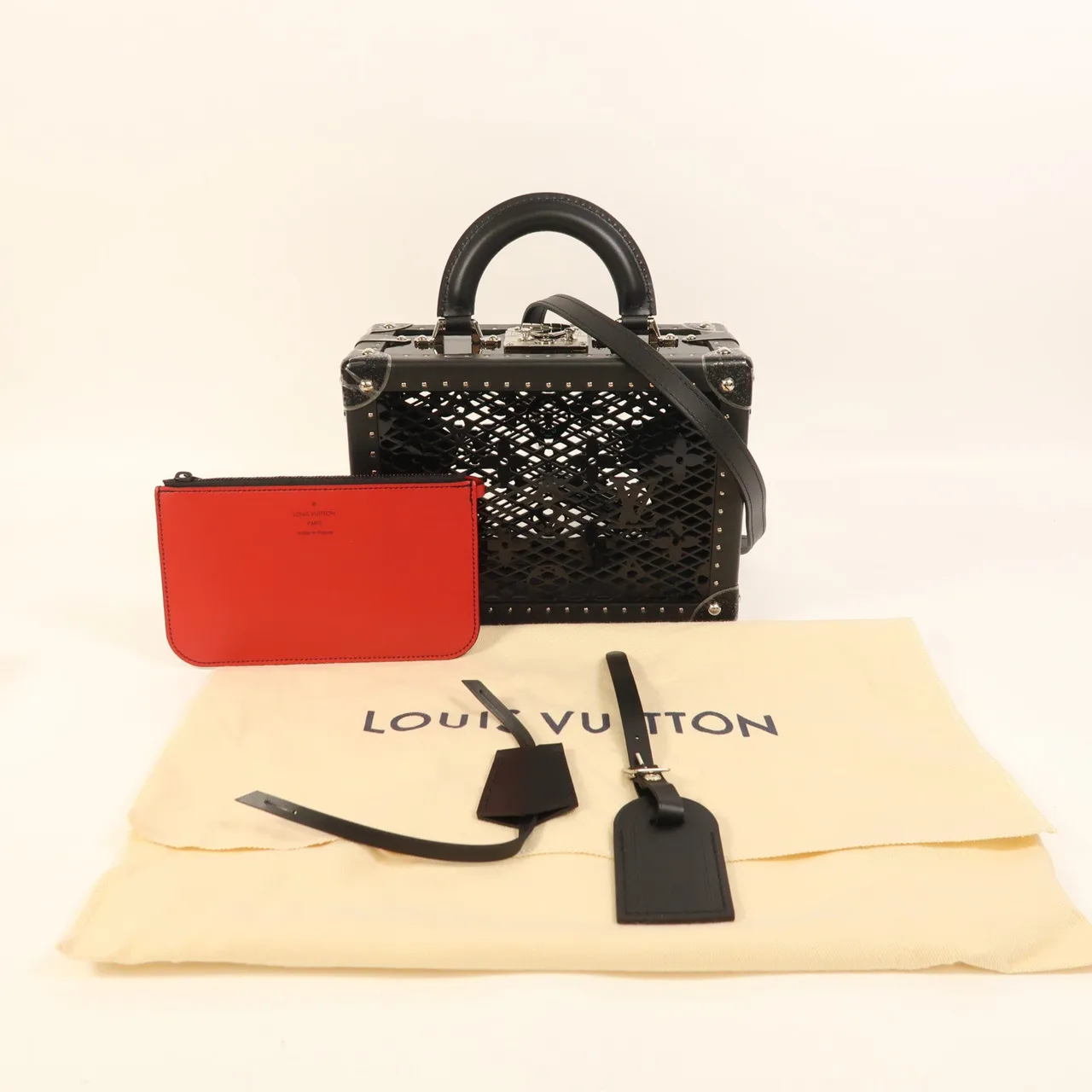 LOUIS VUITTON M20333 2-Way Bag Calfskin 黑色 / Black Calfskin Like New - Thumbnail 8