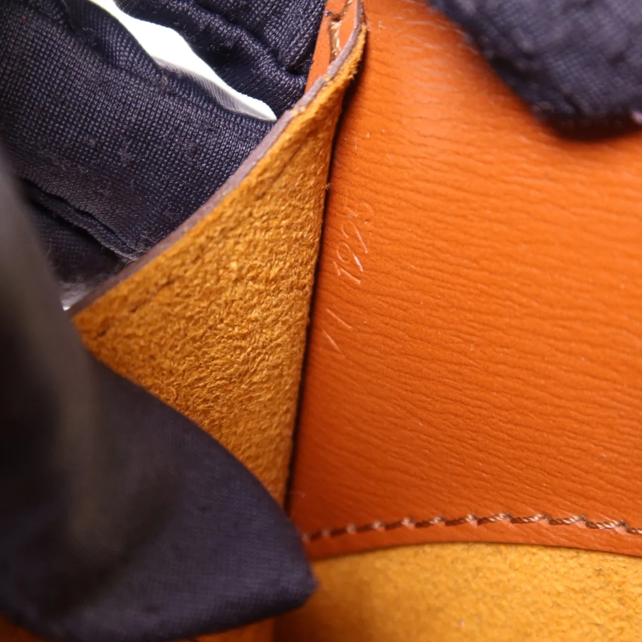 LOUIS VUITTON Cluny M52253 Shoulder Bag Calfskin 棕色 Calfskin Rank B - Thumbnail 8