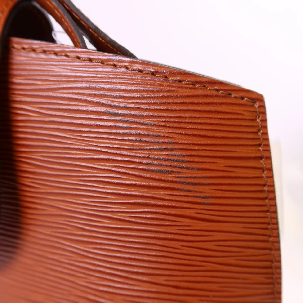 LOUIS VUITTON Cluny M52253 Shoulder Bag Calfskin 棕色 Calfskin Rank B - Thumbnail 18