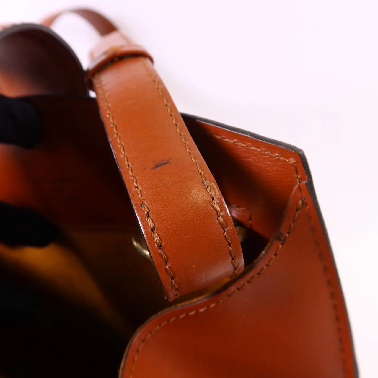 LOUIS VUITTON Cluny M52253 Shoulder Bag Calfskin 棕色 Calfskin Rank B - Thumbnail 21