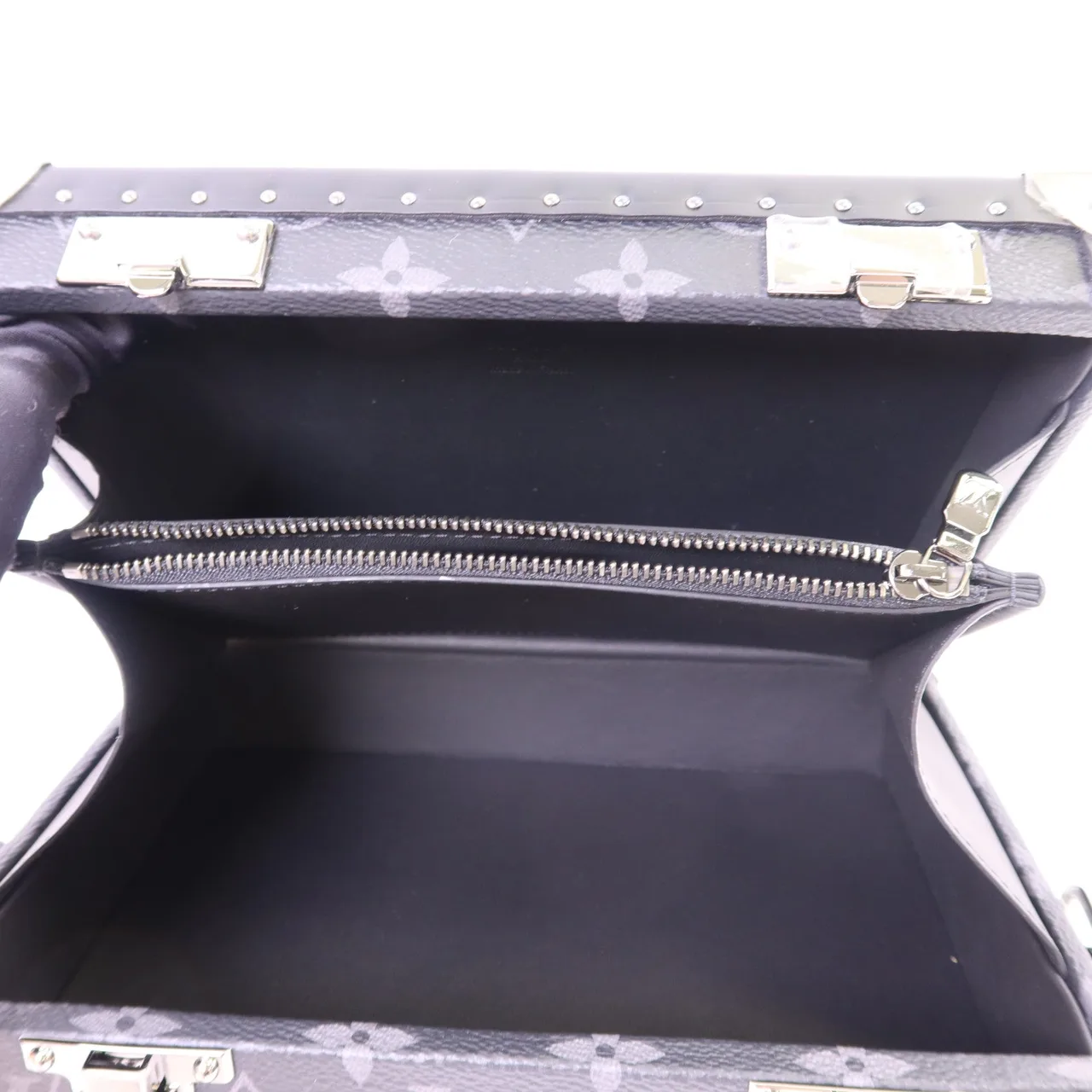 LOUIS VUITTON M20136 肩背包 塗層帆布 黑色 塗層帆布 新品同様 - 縮圖 6