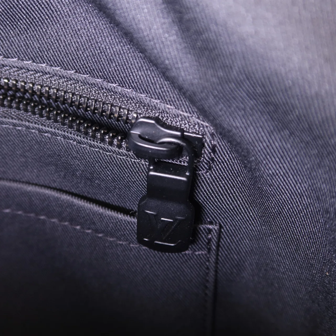 LOUIS VUITTON M43890 背包 塗層帆布 棕色 / 黑色 塗層帆布 新品同様 - 縮圖 7