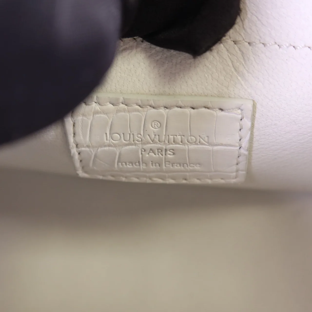 LOUIS VUITTON Soft Trunk N98495 肩背包 x Crocodile Skin 白色 x Crocodile Skin 中古品B - 縮圖 7