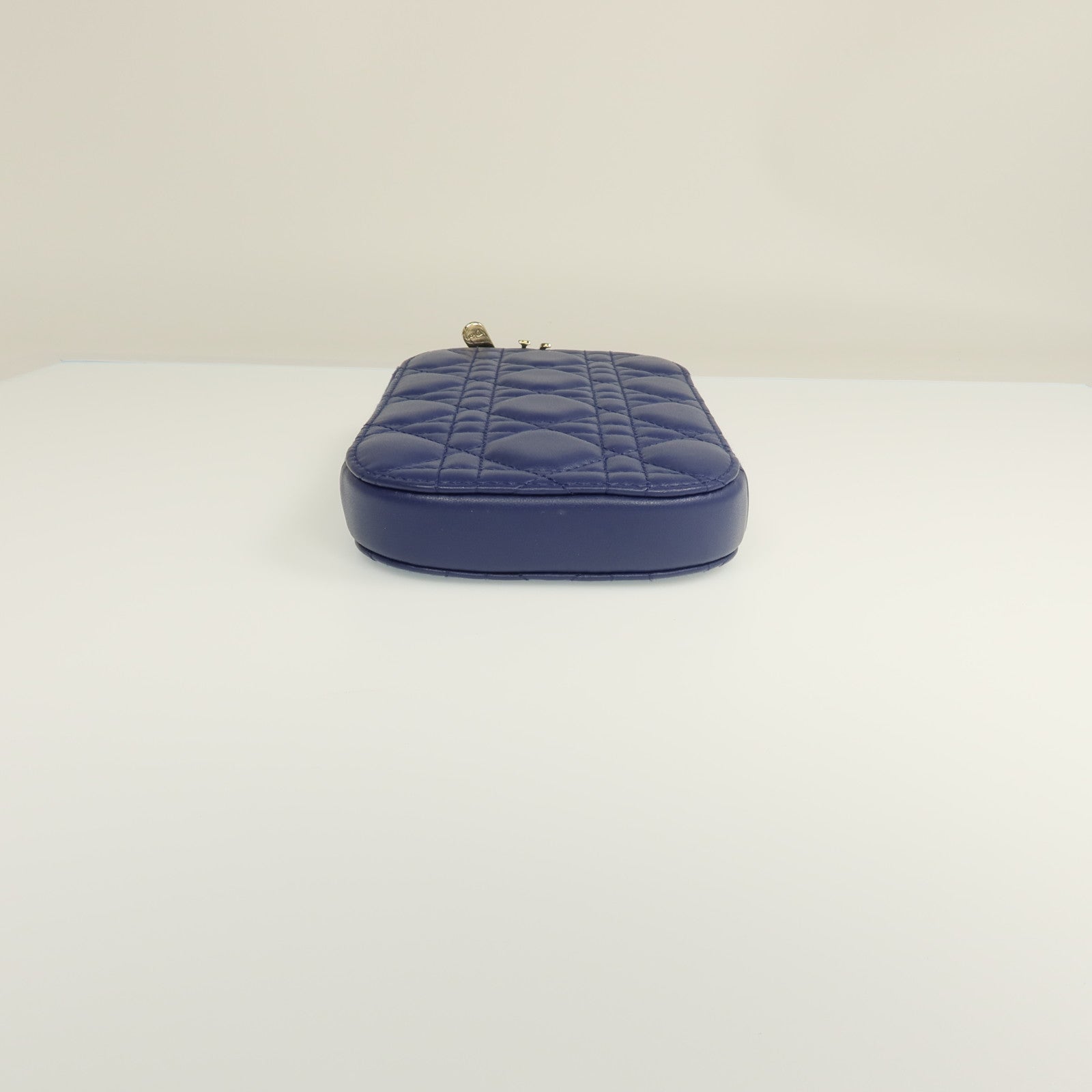 LOUIS VUITTON 肩背包 羊皮 4