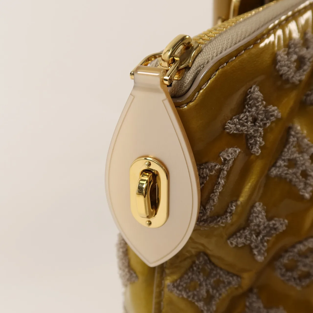 LOUIS VUITTON Lockit M40601 Handbag Leather 黃色 / 米色 / Yellow Leather Rank B - Thumbnail 8