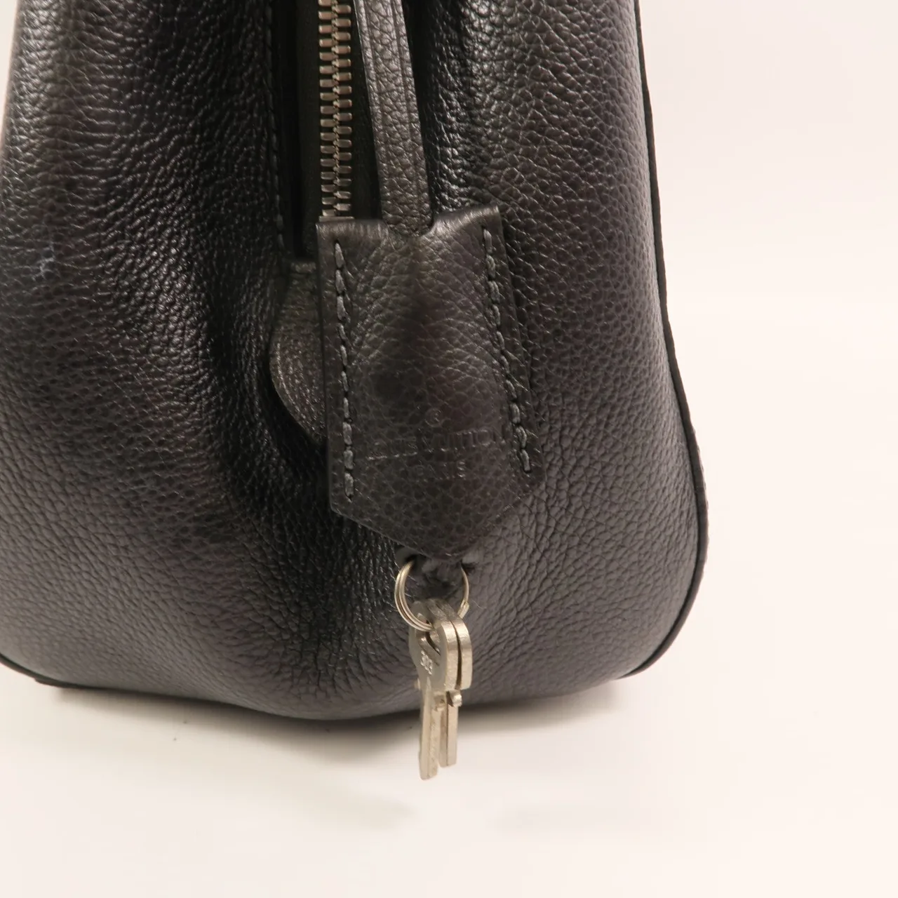 LOUIS VUITTON Montaigne M50665 2-Way Bag Calfskin 黑色 / Black Calfskin Rank B - Thumbnail 10