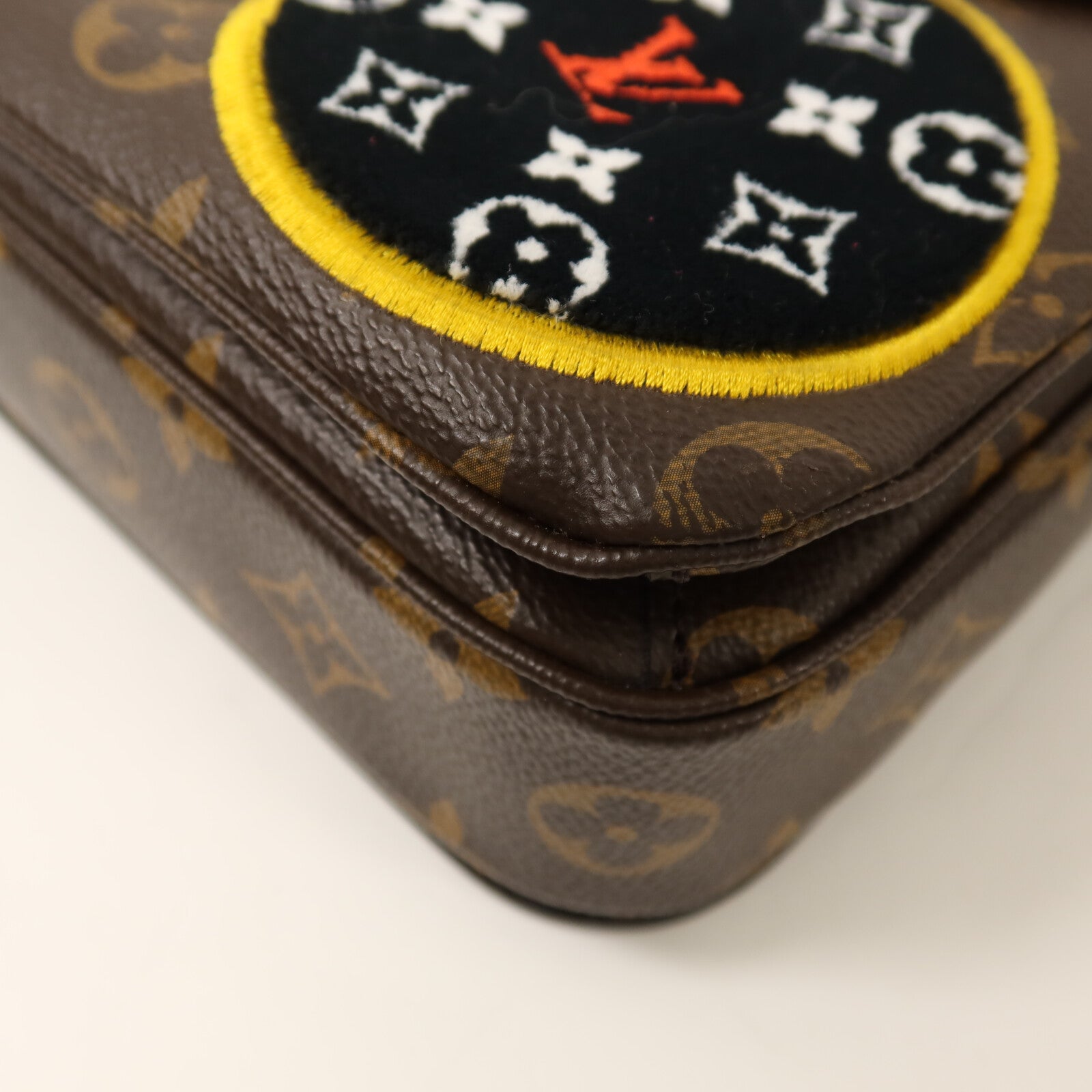 LOUIS VUITTON Pochette Metis M43991 2-Way Bag Coated Canvas 12