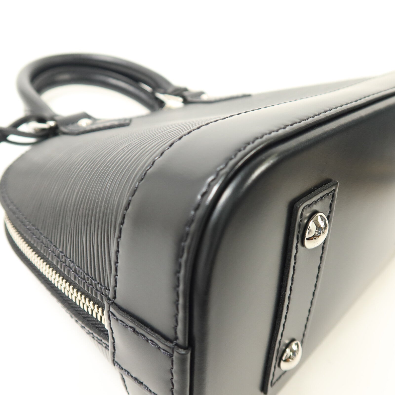 LOUIS VUITTON Alma M40862 2-Way Bag Calfskin 12