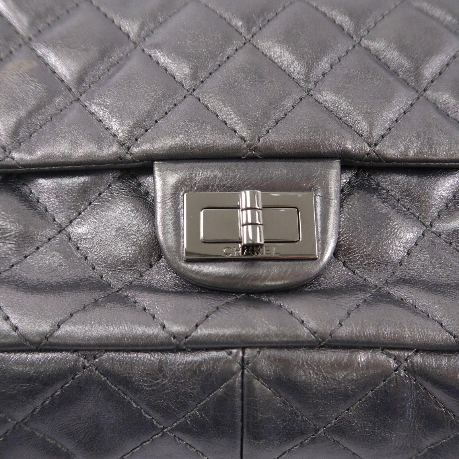 LOUIS VUITTON 2.55 Shoulder Bag Calfskin 7