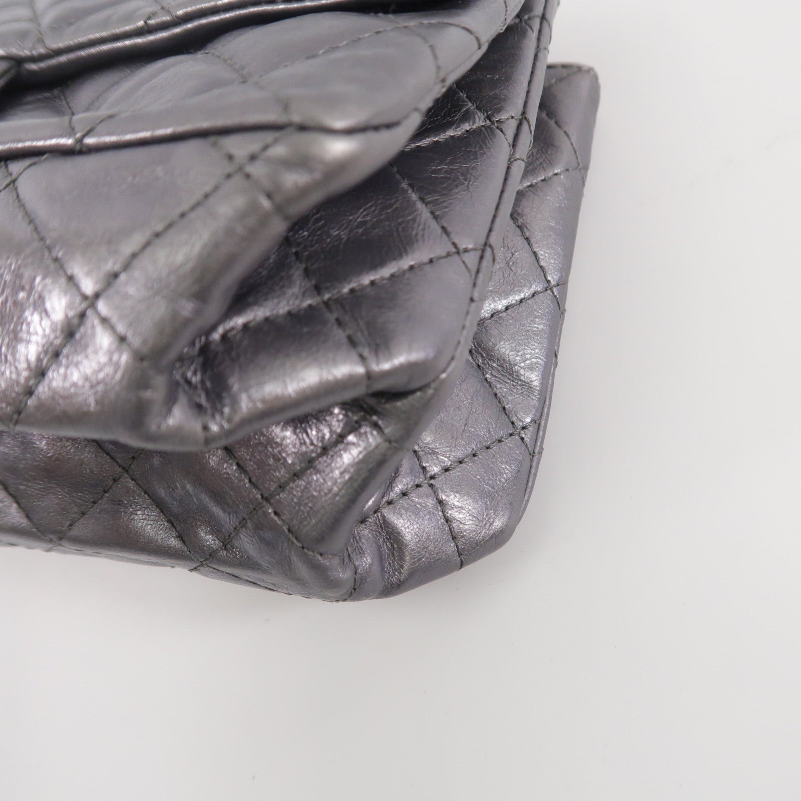LOUIS VUITTON 2.55 Shoulder Bag Calfskin 13