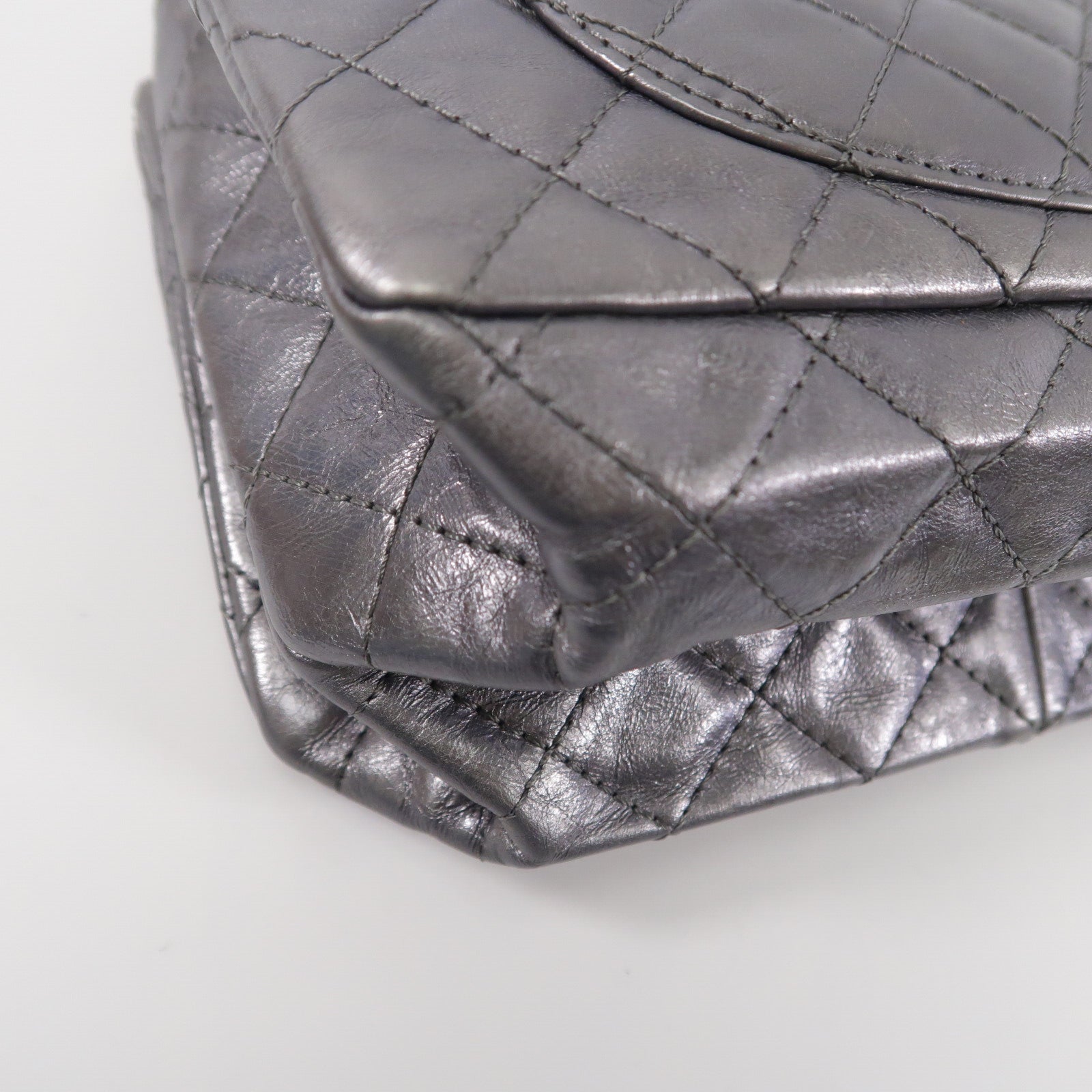 LOUIS VUITTON 2.55 Shoulder Bag Calfskin 14
