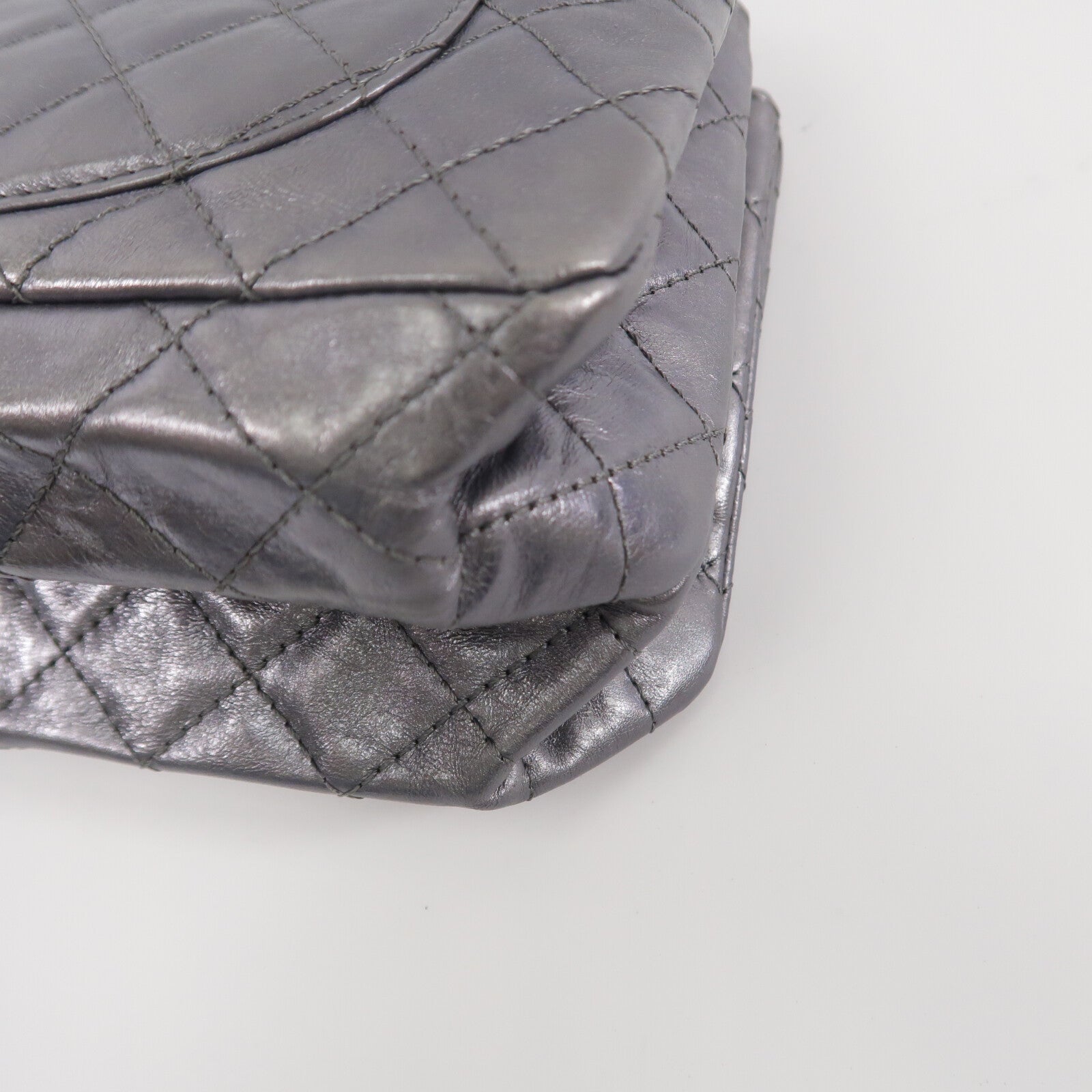 LOUIS VUITTON 2.55 Shoulder Bag Calfskin 15