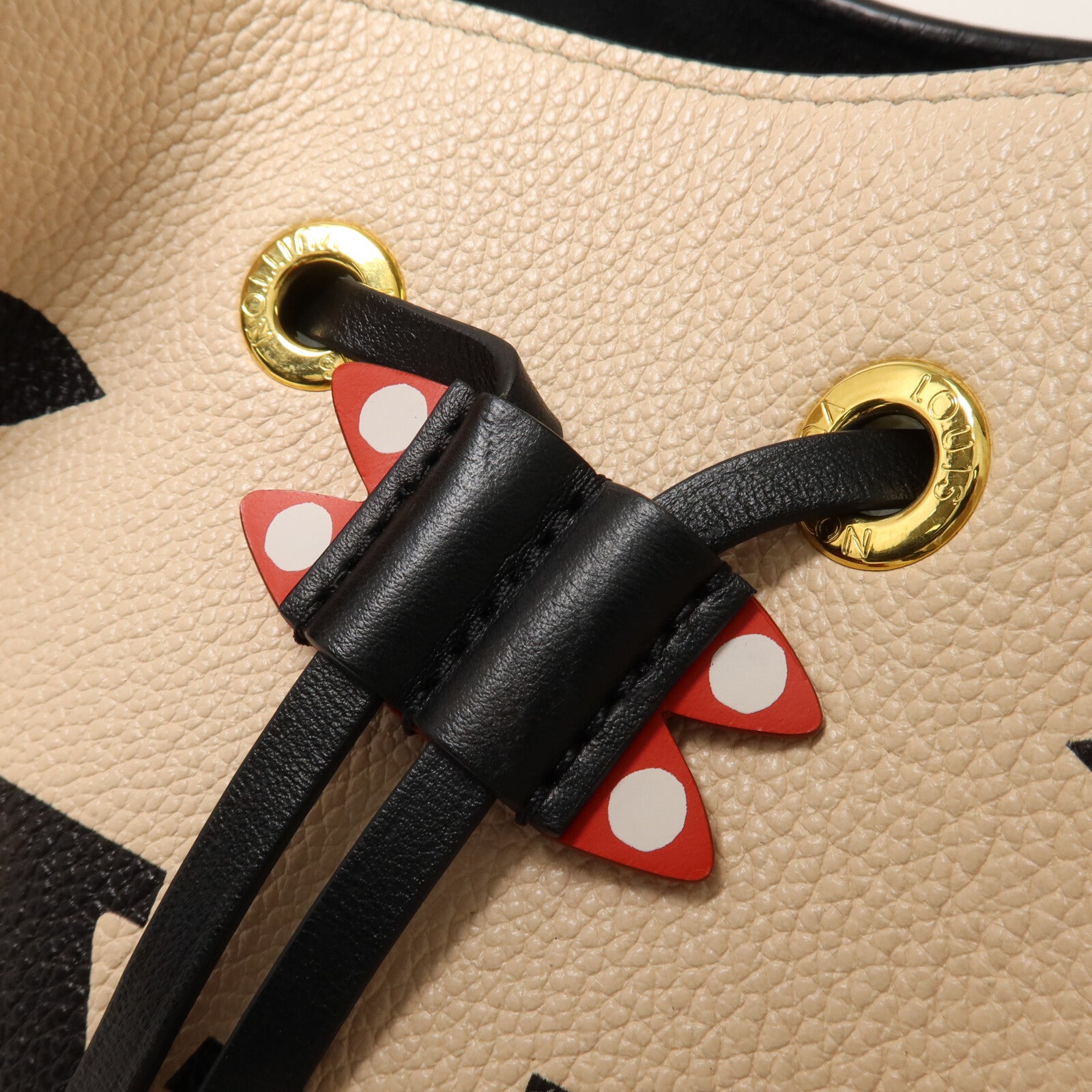 LOUIS VUITTON NeoNoe M56889 2-Way Bag Calfskin 10