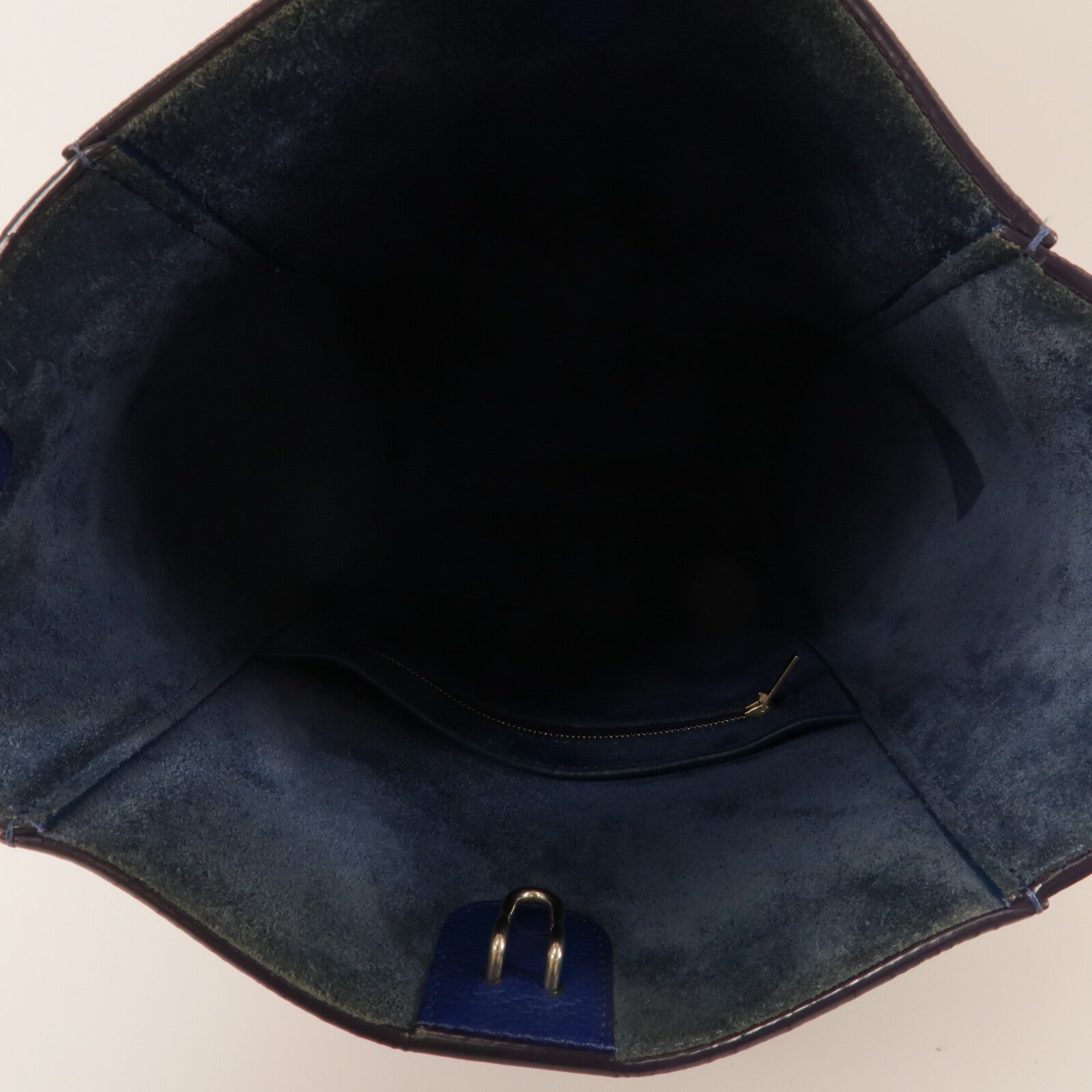 LOUIS VUITTON Bucket Shoulder Bag Calfskin 5