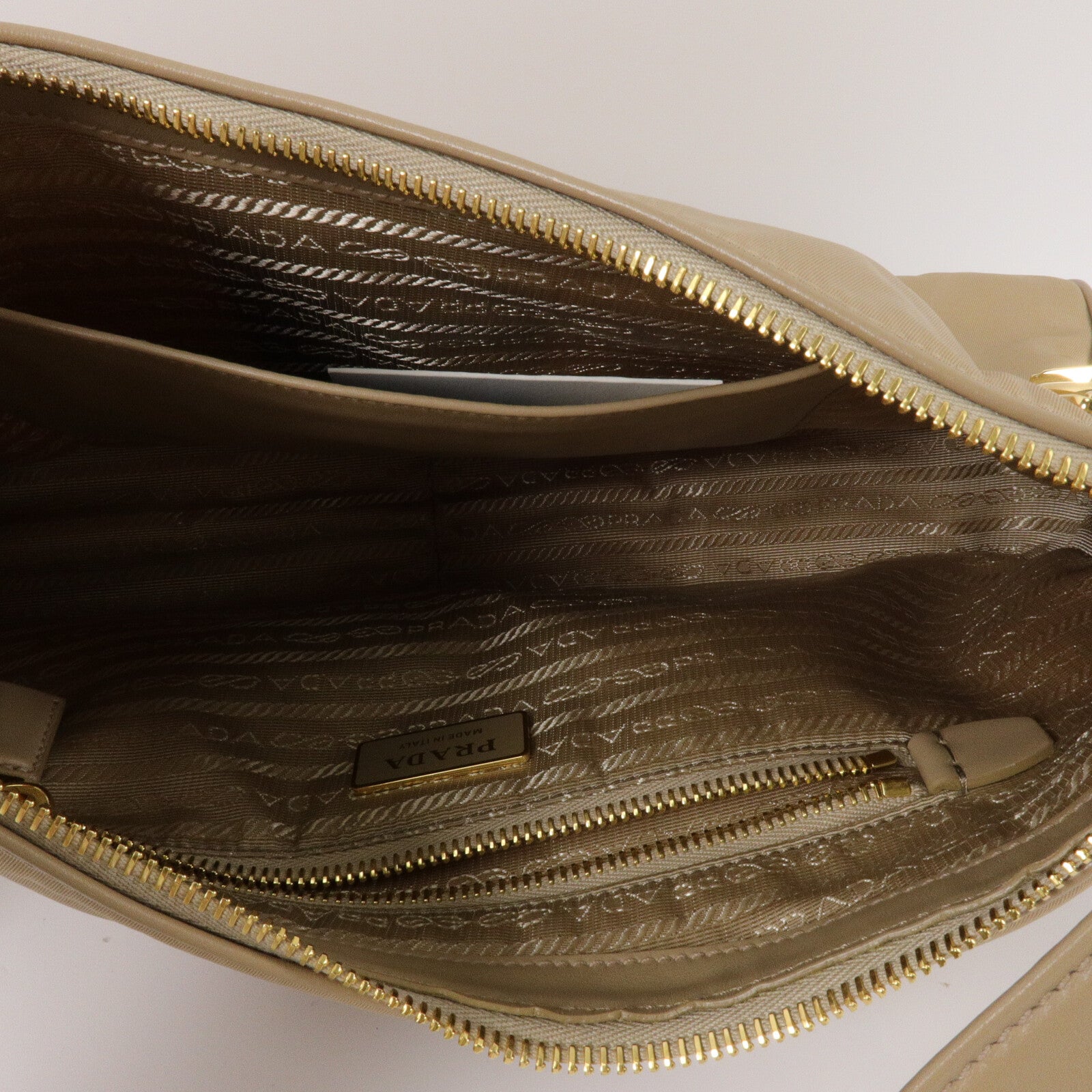 LOUIS VUITTON 1BC232 肩背包 皮革 5