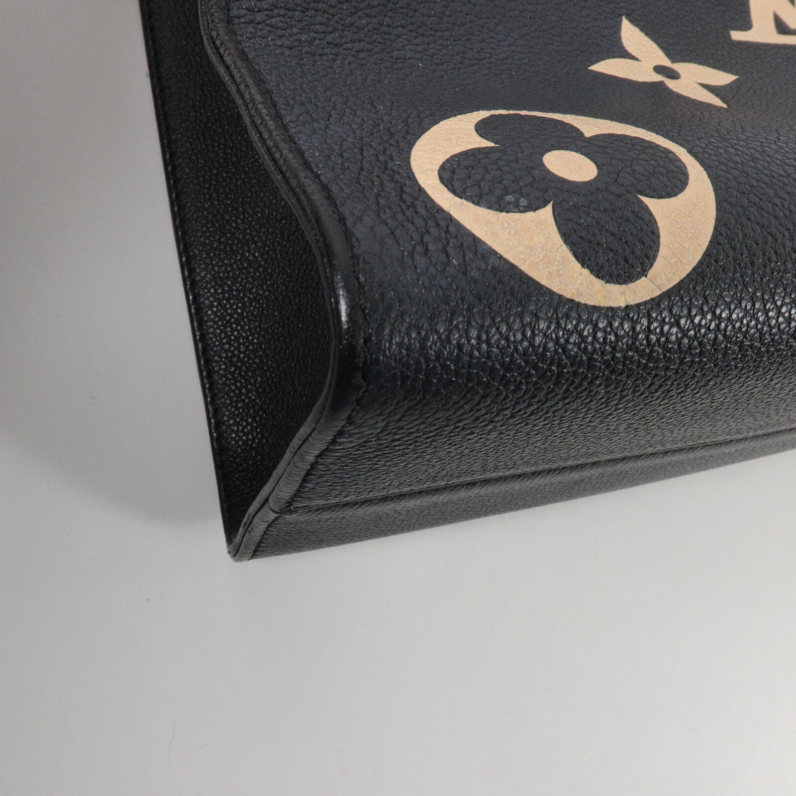 LOUIS VUITTON OnTheGo M45495 2-Way Bag Calfskin 8