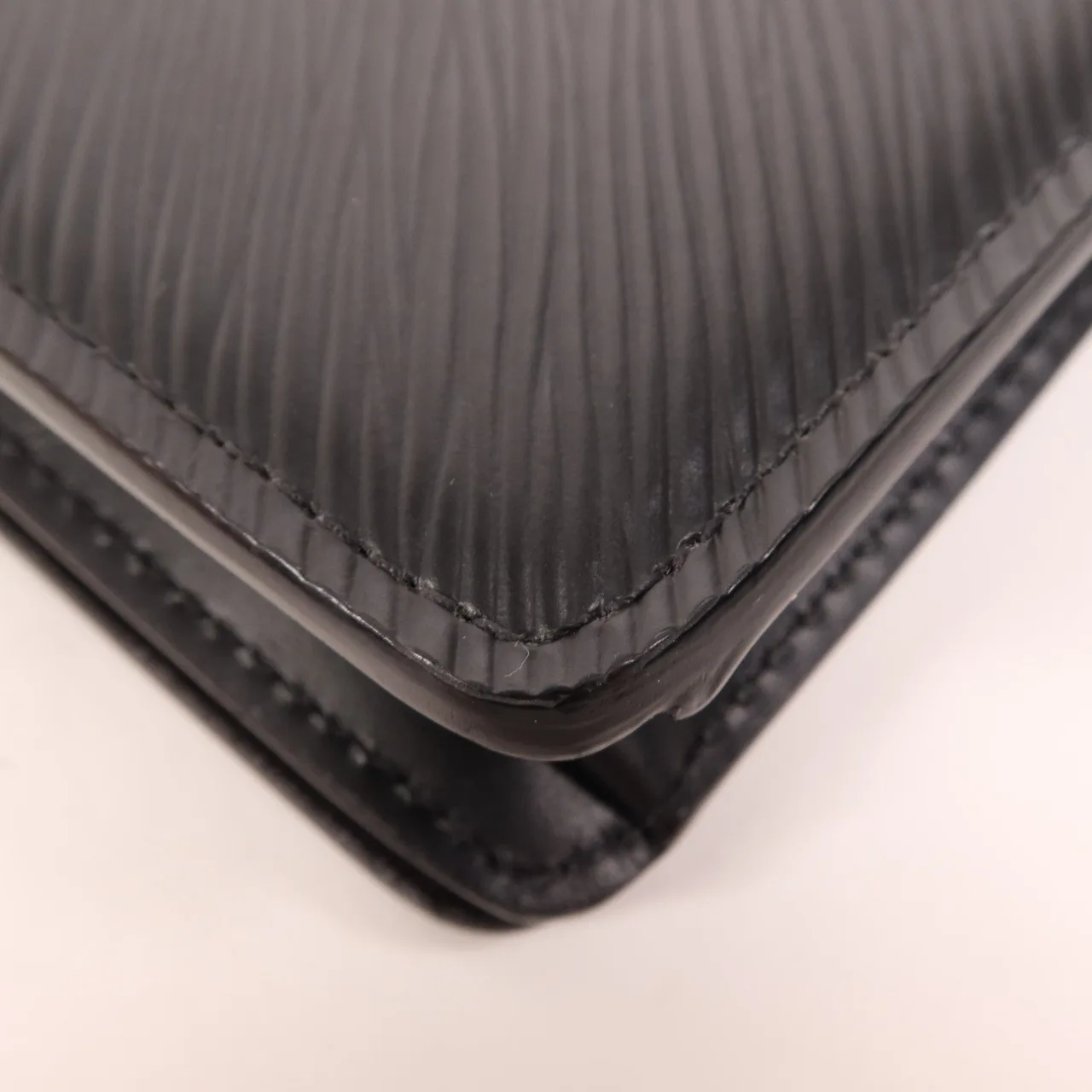 LOUIS VUITTON Twist M68750 肩背包 牛皮 黑色 / Black 牛皮 中古品A - 縮圖 12