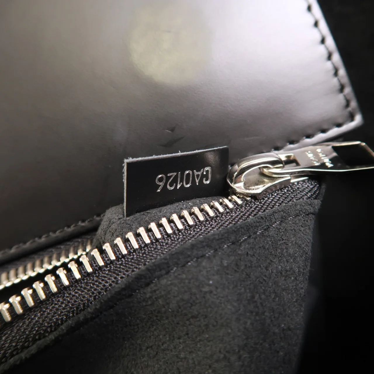 LOUIS VUITTON M50803 兩用包 皮革 黑色 / Black 皮革 中古品A - 縮圖 7