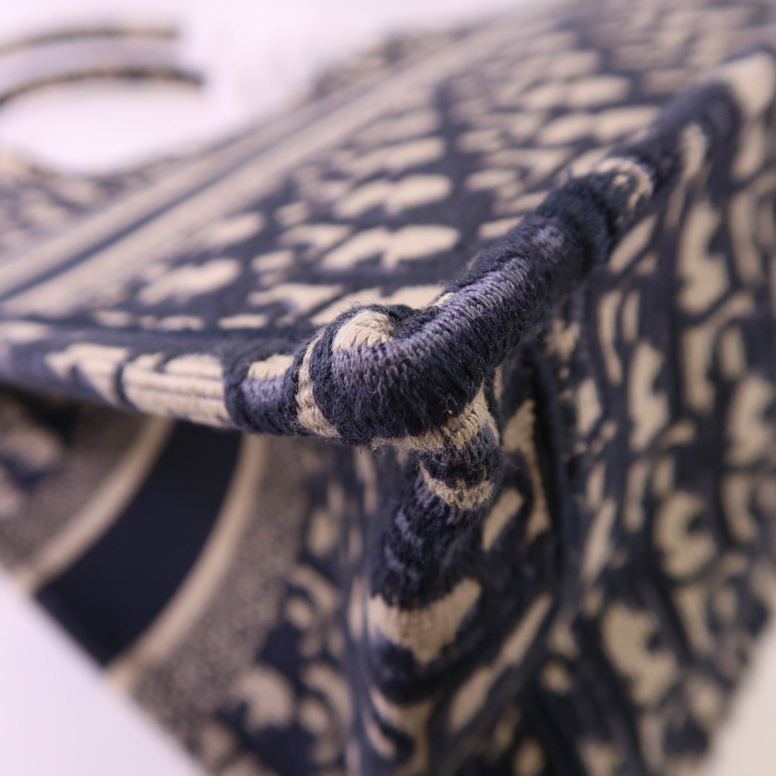 LOUIS VUITTON M1296ZRIW Tote Bag Canvas 14