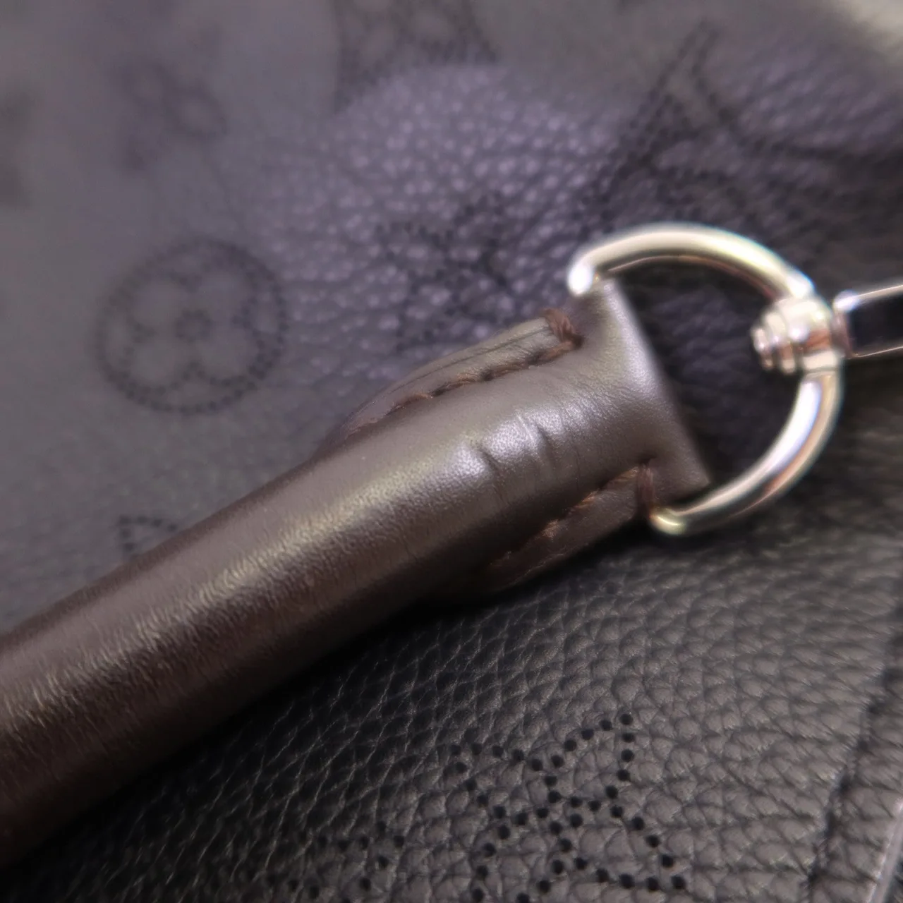 LOUIS VUITTON M50031 兩用包 牛皮 黑色 牛皮 中古品A - 縮圖 13