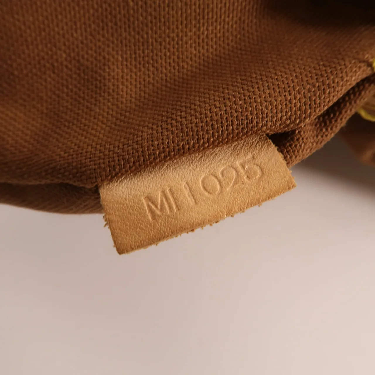 LOUIS VUITTON Batignolles M51153 Shoulder Bag Coated Canvas 棕色 Coated Canvas Rank B - Thumbnail 15