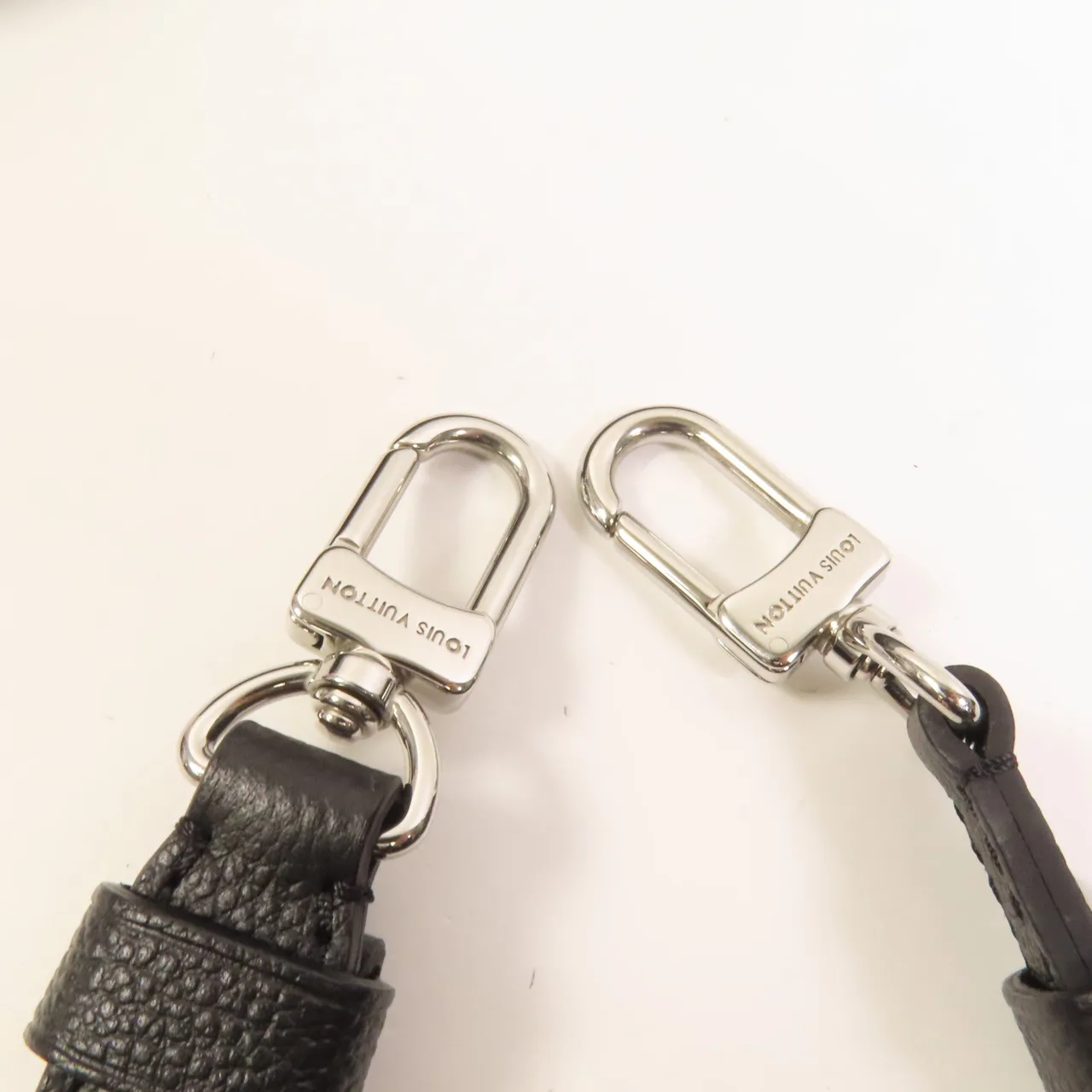 LOUIS VUITTON Buci M59386 Shoulder Bag Calfskin 黑色 / Black Calfskin Rank A - Thumbnail 7