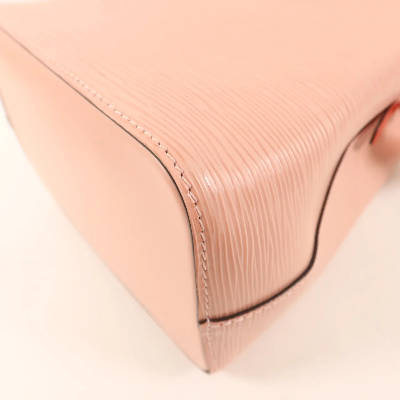 LOUIS VUITTON NeoNoe M53609 2-Way Bag Calfskin 粉色 Calfskin Rank A - Thumbnail 13