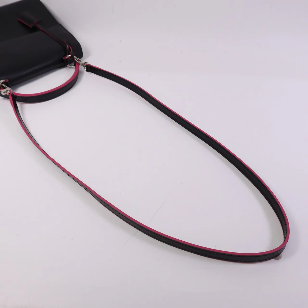 LOUIS VUITTON Cluny M54167 2-Way Bag Calfskin 黑色 / 粉色 / Black/Pink Calfskin Rank A - Thumbnail 9