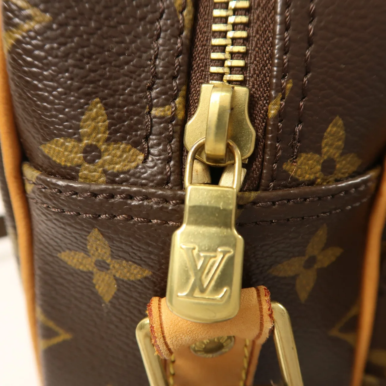 LOUIS VUITTON Nile M45244 Shoulder Bag Coated Canvas 棕色 Coated Canvas Rank A - Thumbnail 16