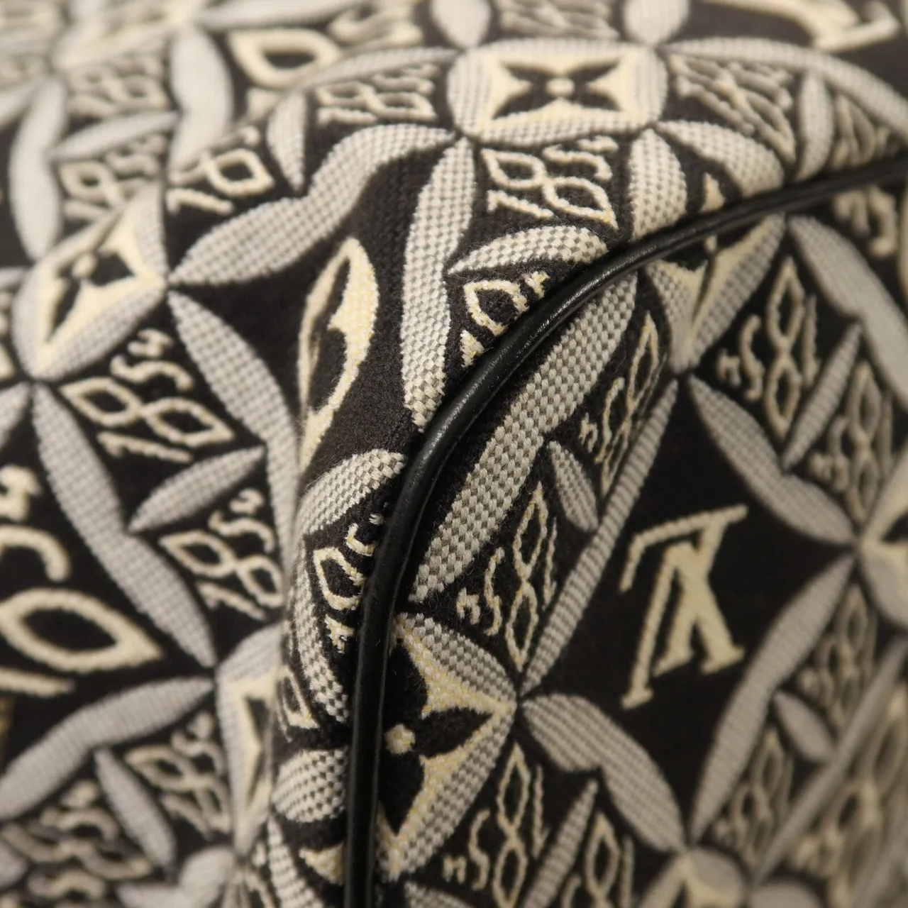 LOUIS VUITTON Neverfull M57230 Tote Bag Canvas 黑色 / 白色 / Black Canvas Rank A - Thumbnail 13