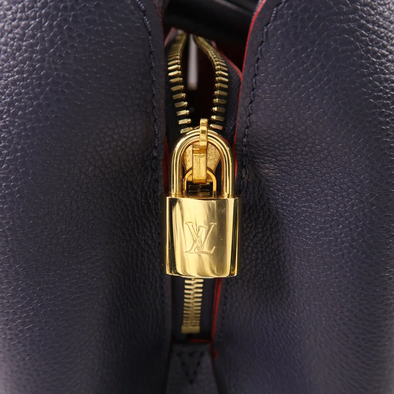 LOUIS VUITTON Montaigne M42746 兩用包 牛皮 海軍藍 / Blue 牛皮 中古品A - 縮圖 11