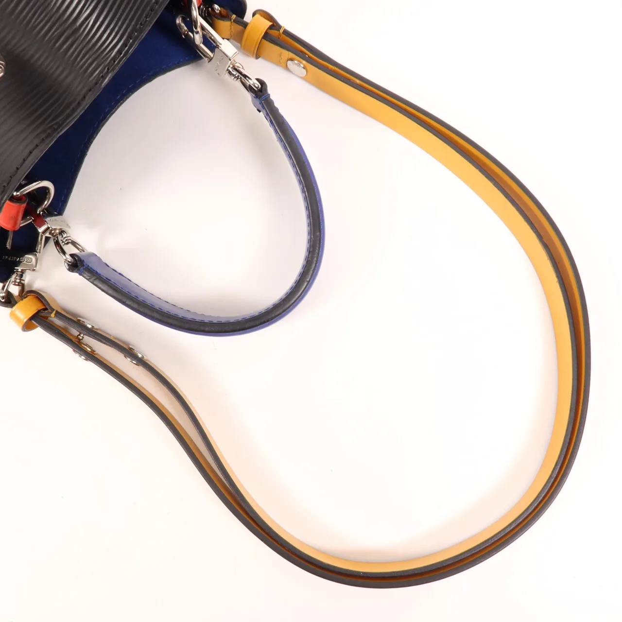 LOUIS VUITTON NeoNoe M52853 兩用包 牛皮 黑色 / 紅色 / Black/Blue 牛皮 中古品A - 縮圖 5