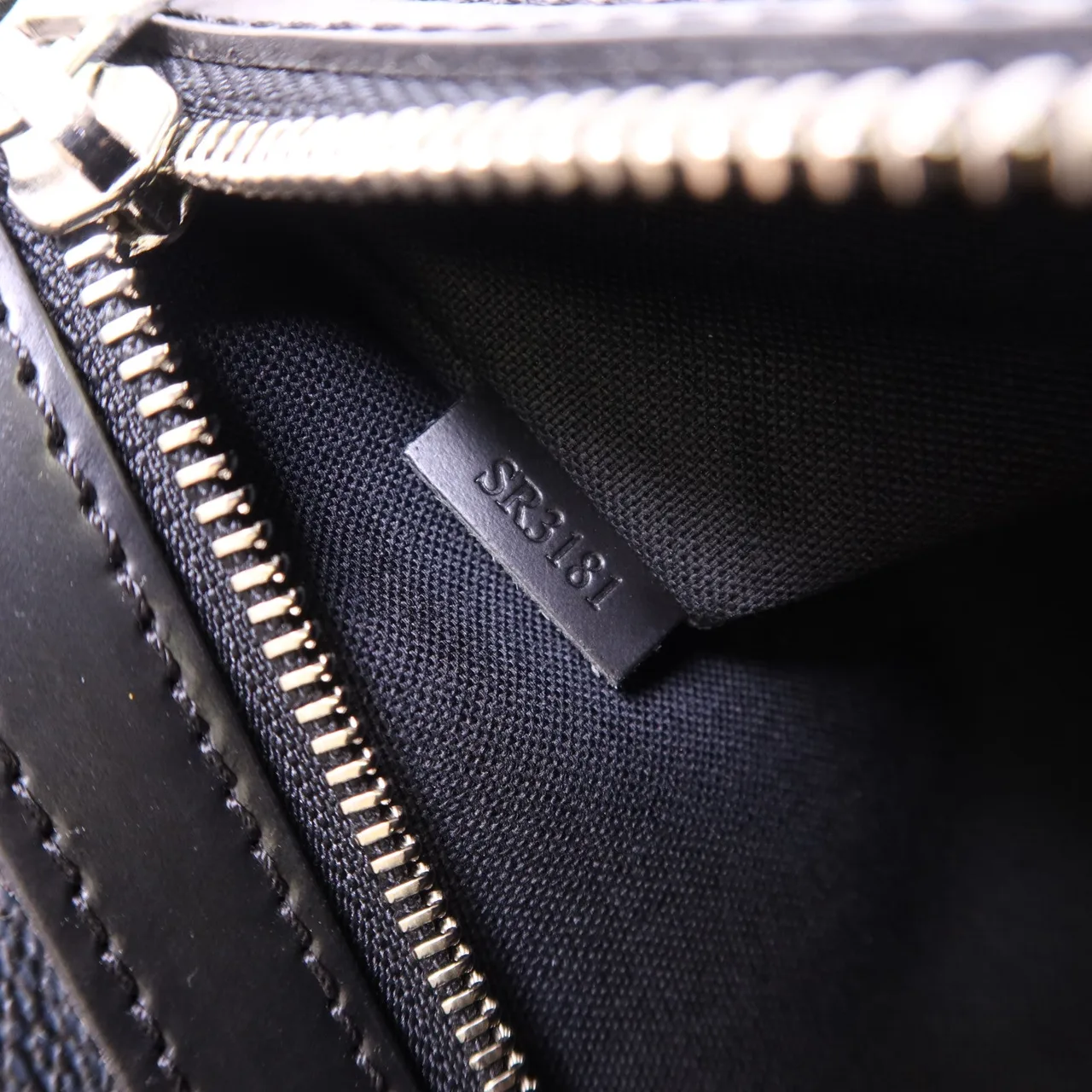 LOUIS VUITTON Mick N41106 肩背包 塗層帆布 黑色 塗層帆布 中古品A - 縮圖 8