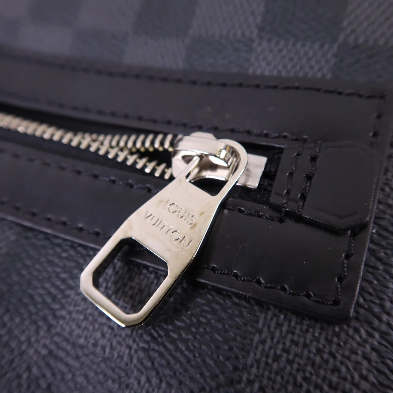 LOUIS VUITTON Mick N41106 肩背包 塗層帆布 黑色 塗層帆布 中古品A - 縮圖 9