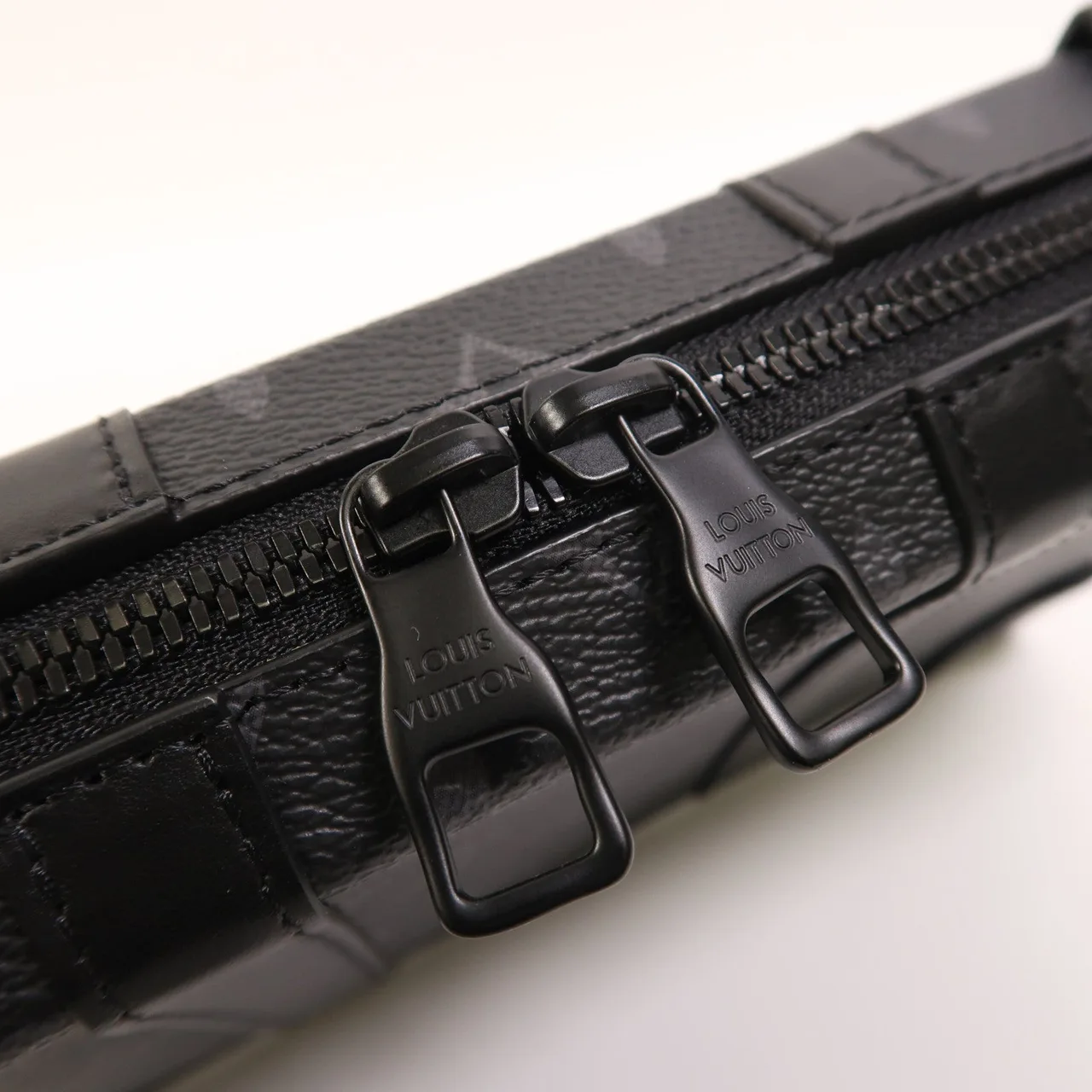 LOUIS VUITTON Soft Trunk M69838 Shoulder Bag Coated Canvas 黑色 / Black Coated Canvas Rank A - Thumbnail 14