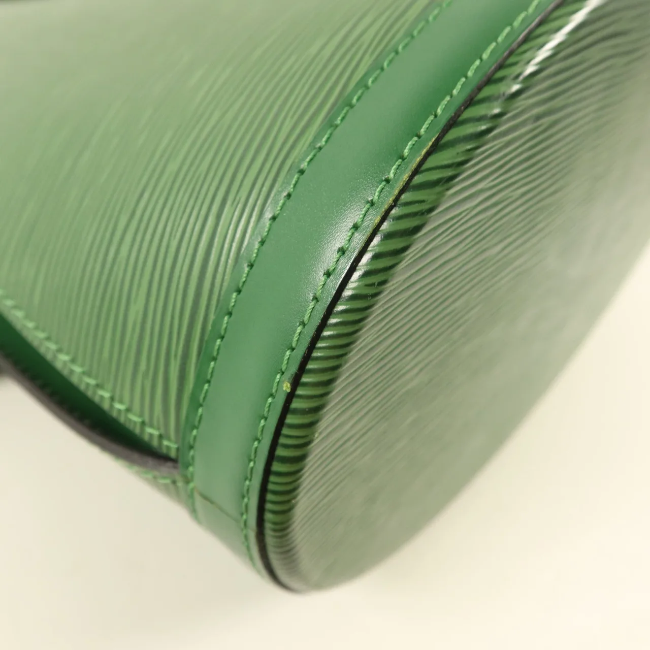 LOUIS VUITTON Cluny M52254 Shoulder Bag Calfskin 綠色 / Green Calfskin Rank A - Thumbnail 10