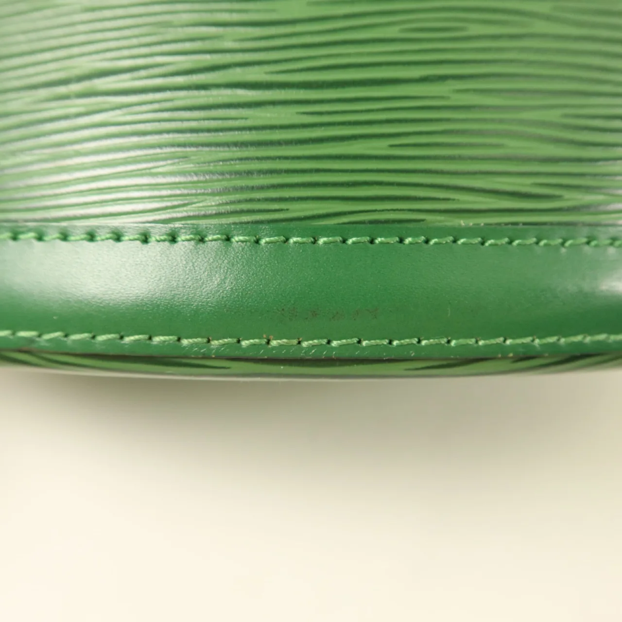 LOUIS VUITTON Cluny M52254 Shoulder Bag Calfskin 綠色 / Green Calfskin Rank A - Thumbnail 14