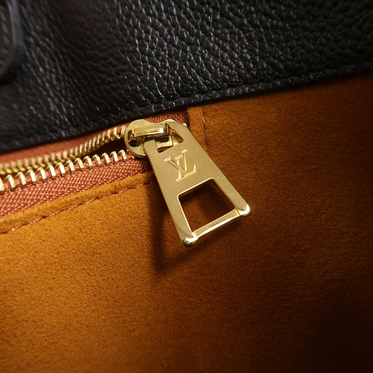 LOUIS VUITTON OnTheGo M44925 2-Way Bag Calfskin 黑色 / Black Calfskin Rank B - Thumbnail 14